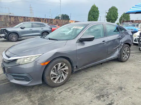 2HGFC2F75HH545671 Honda Civic 2017 — დაზიანება უკანა ნაწილი, ფოტო შეკეთებამდე