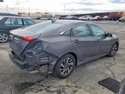 2HGFC2F75HH545671 — 2017 Honda Civic, ფოტო 3, Copart 30.09.2026, უკანა ნაწილი