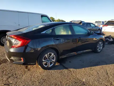 2HGFC2F50HH533247 — 2017 Honda Civic, фото 3 з Copart 02.10.2026, Передня частина