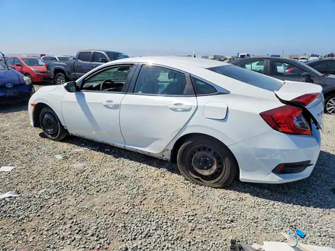 2HGFC2F52HH530768 — 2017 Honda Civic, photo 2 from Copart 29.09.2026, Front end