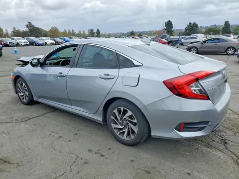 19XFC2F7XHE221206 — 2017 Honda Civic, photo 2 from Copart 16.10.2026, Front end