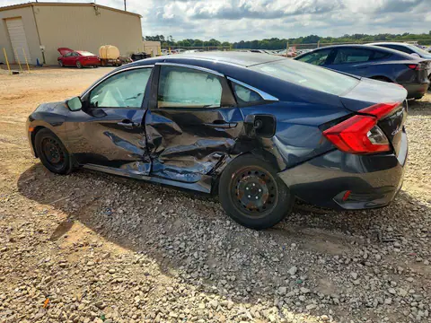 19XFC2F52HE065936 — 2017 Honda Civic, photo 2 from Copart 21.10.2026, Side