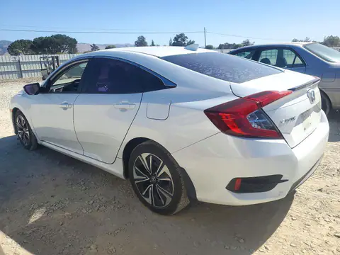 19XFC1F43HE213934 — 2017 Honda Civic, photo 2 from Copart 20.10.2026, Side
