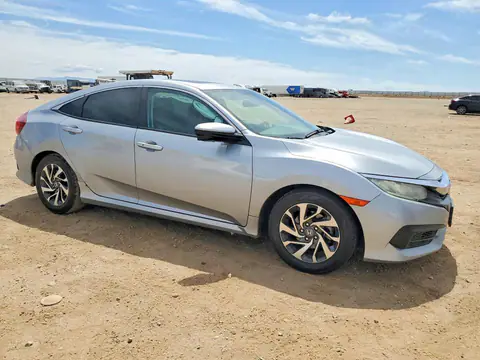 2HGFC2F73JH547814 — 2018 Honda Civic, фото 4 с аукциона Copart 26.10.2026, ЗАДНЯЯ ЧАСТЬ