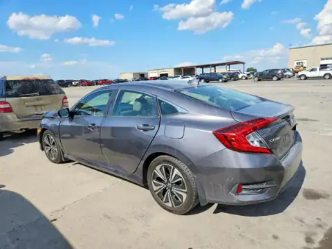 JHMFC1F79JX040175 — 2018 Honda Civic, foto 2 de Copart, Parte delantera