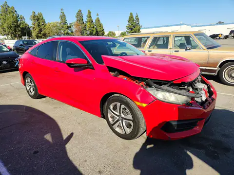 2HGFC2F53JH511636 — 2018 Honda Civic, photo 4 from Copart, Front end