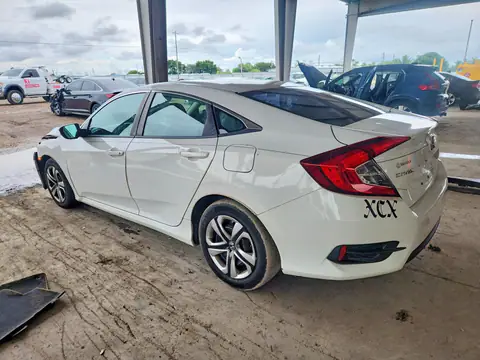 2HGFC2F56JH556411 — 2018 Honda Civic, photo 2 from Copart, Front end