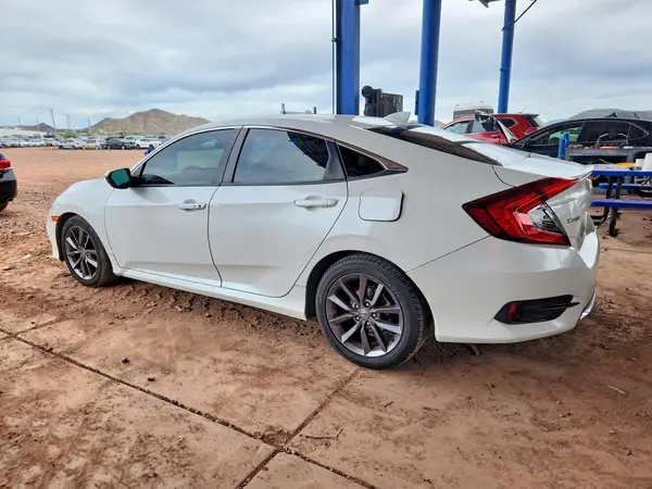 19XFC1F38ME011558 — 2021 Honda Civic, photo 2 from Copart, Side