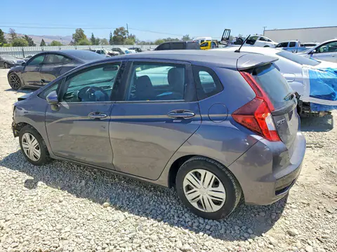 3HGGK5G4XJM719951 — 2018 Honda Fit, foto 2 de Copart 15.10.2026, Parte delantera