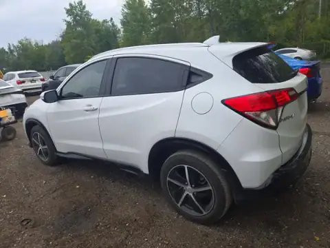 3CZRU6H21MM103641 — 2021 Honda HR-V, zdjęcie 2 z Copart 01.10.2026, Dach