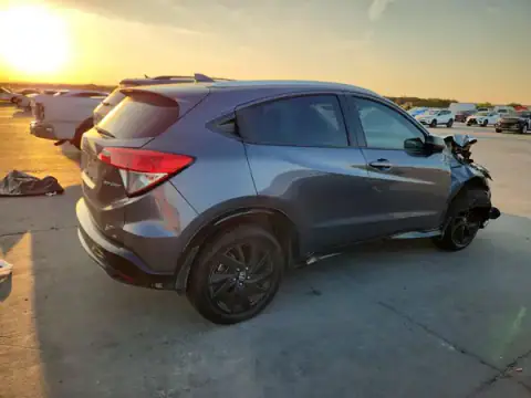 3CZRU5H17MM714789 — 2021 Honda HR-V, photo 3 from Copart 01.10.2026, Front end