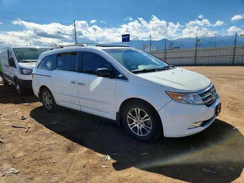 2013 HONDA ODYSSEY VIN 5FNRL5H63DB020562 фото 4