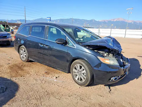 5FNRL5H90EB088393 — 2014 Honda Odyssey, фото 4 с аукциона Copart 30.09.2026, Передняя часть