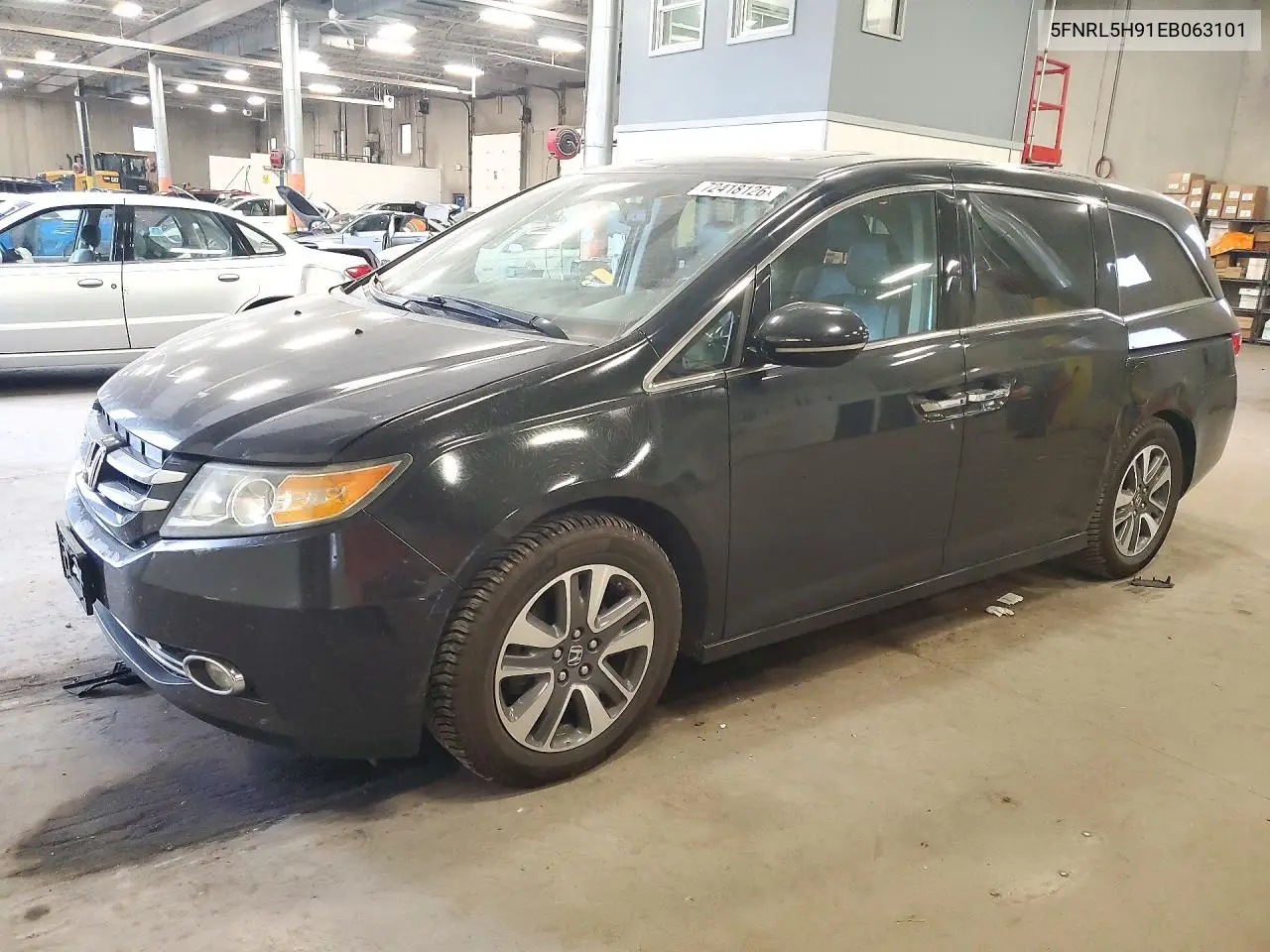 5FNRL5H91EB063101 Honda Odyssey 2014 — повреждение Град, фото до ремонта