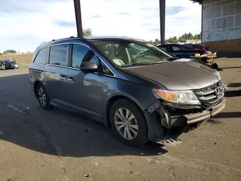 5FNRL5H67FB100207 — 2015 Honda Odyssey, photo 4 from Copart 19.10.2026, Front end