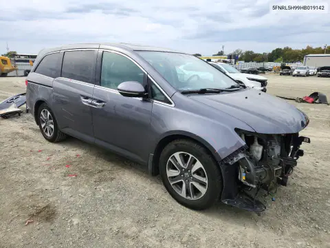 5FNRL5H99HB019142 — 2017 Honda Odyssey, ფოტო 4, Copart 27.10.2026, წინა ნაწილი