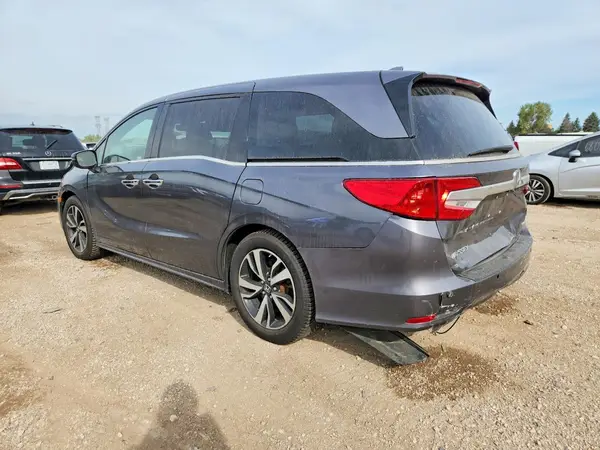 5FNRL6H97JB057707 — 2018 Honda Odyssey, фото 2 с аукциона Copart 13.10.2026, Задняя часть