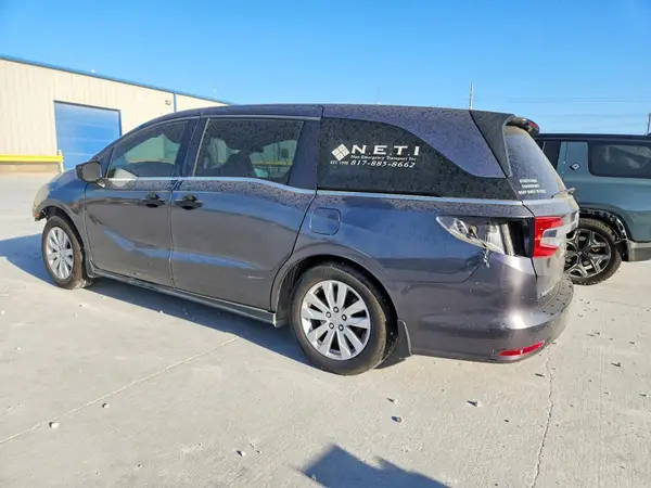 5FNRL6H24JB036106 — 2018 Honda Odyssey, фото 2 с аукциона Copart 13.10.2026, Передняя часть