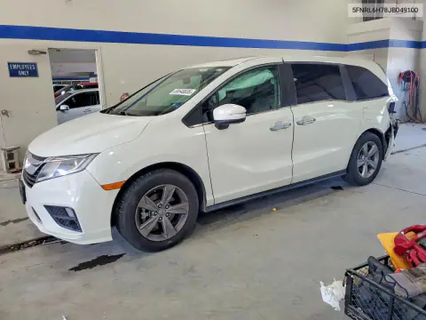 5FNRL6H78JB049100 — 2018 Honda Odyssey, Задня частина, фото до ремонту
