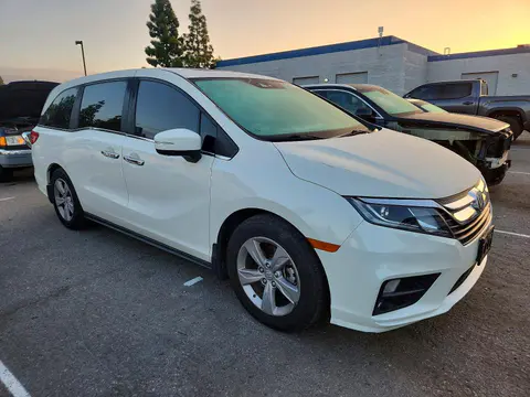 2018 Honda Odyssey VIN 5FNRL6H71JB099420 фото 4