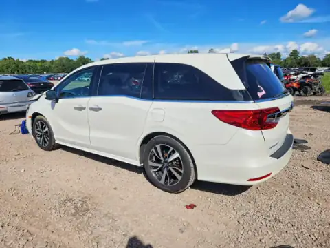 5FNRL6H99JB046336 — 2018 Honda Odyssey, photo 2 from Copart, Front end