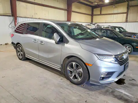 5FNRL6H86JB009073 — 2018 Honda Odyssey, фото 4 с аукциона Copart 28.10.2026, опрокидывание