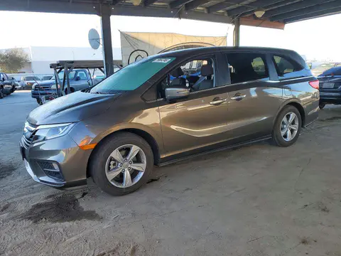 2018 Honda Odyssey VIN 5FNRL6H5XJB104399 фото 1