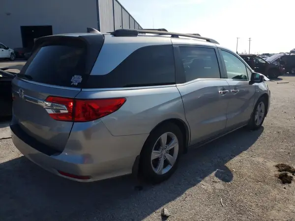 5FNRL6H70KB053787 — 2019 Honda Odyssey, zdjęcie 3 z Copart 14.10.2026, Przód