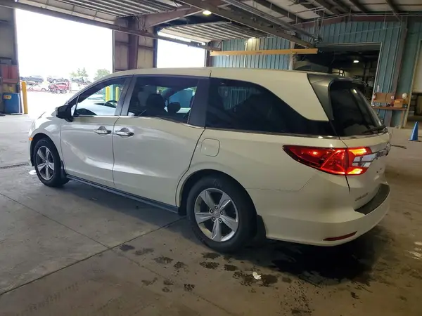 5FNRL6H77KB009088 — 2019 Honda Odyssey, photo 2 from Copart 14.10.2026, Side