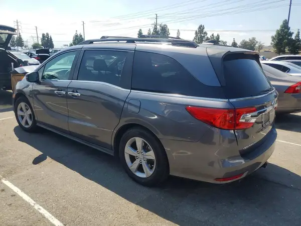 5FNRL6H74KB033252 — 2019 Honda Odyssey, foto 2 de Copart 29.09.2026, Parte delantera