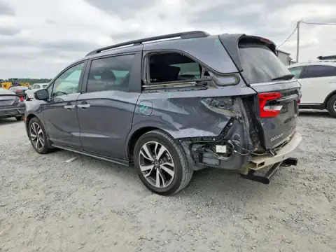 5FNRL6H82MB030443 — 2021 Honda Odyssey, photo 2 from Copart 30.09.2026, Rear end