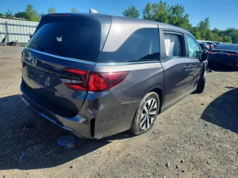 5FNRL6H69SB082275 — 2025 Honda Odyssey, zdjęcie 3 z Copart, Przód