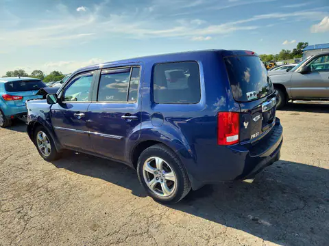 2015 HONDA PILOT VIN 5FNYF4H52FB070795 фото 2
