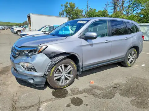 5FNYF5H54JB022889 — 2018 Honda Pilot, Przód (Front End), zdjęć przed naprawą