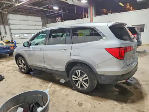 5FNYF6H38JB059741 — 2018 Honda Pilot, photo 2 from Copart 08.10.2026, Side