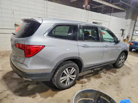 5FNYF6H38JB059741 — 2018 Honda Pilot, photo 3 from Copart 08.10.2026, Side