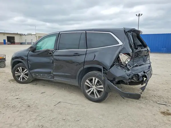 5FNYF6H59JB007259 — 2018 Honda Pilot, photo 2 from Copart, Rear end