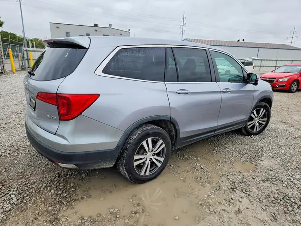 2018 HONDA PILOT VIN 5FNYF6H51JB003089 фото 3