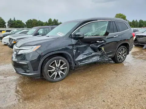 5FNYF6H67KB016388 — 2019 Honda Pilot, Side (Side), before-repair photos