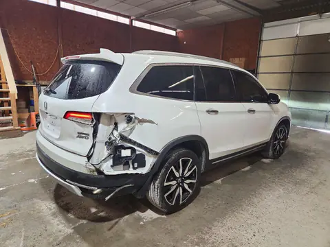 5FNYF6H60LB034264 — 2020 Honda Pilot, zdjęcie 3 z Copart 29.10.2026, Tył