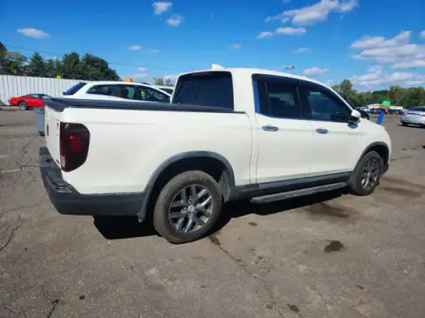 5FPYK3F74HB025443 — 2017 Honda Ridgeline, foto 3 de Copart 06.10.2026, Inundación