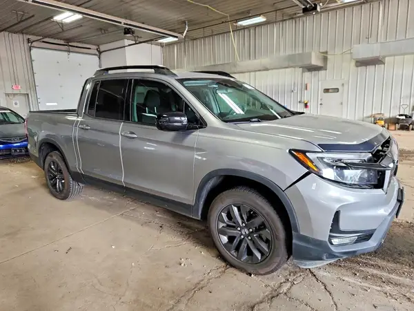 5FPYK3F15MB024131 — 2021 Honda Ridgeline, фото 4 с аукциона Copart, Передняя часть