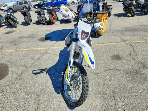 2015 Husqvarna Fe501 VIN VBKUAP407FM496402 фото 2