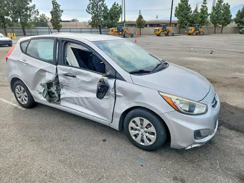 2015 Hyundai Accent VIN KMHCT5AE1FU218814 фото 4
