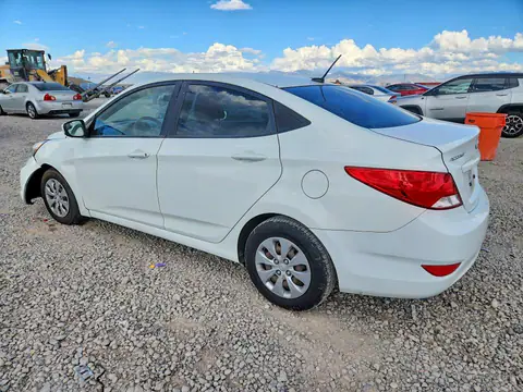 KMHCT4AE0FU922030 — 2015 Hyundai Accent, фото 2 с аукциона Copart 16.10.2026, Передняя часть