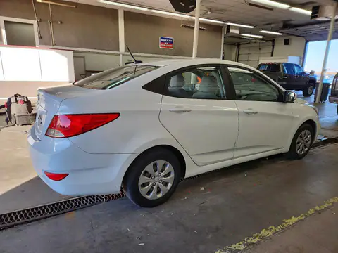 KMHCT4AE3GU098607 — 2016 Hyundai Accent, фото 3 с аукциона Copart 16.10.2026, Боковая часть