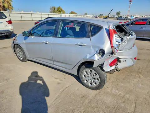 KMHCT5AE1HU301565 — 2017 Hyundai Accent, photo 2 from Copart 16.10.2026, Rear end