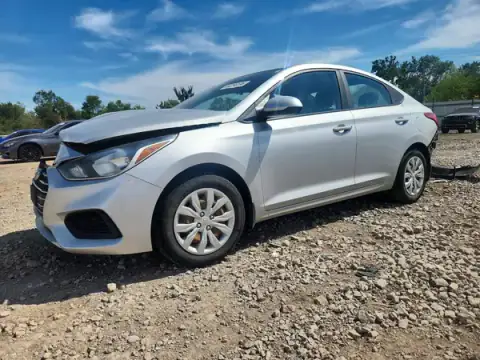 3KPC24A64LE123247 — 2020 Hyundai Accent, Przód (Front End), zdjęć przed naprawą