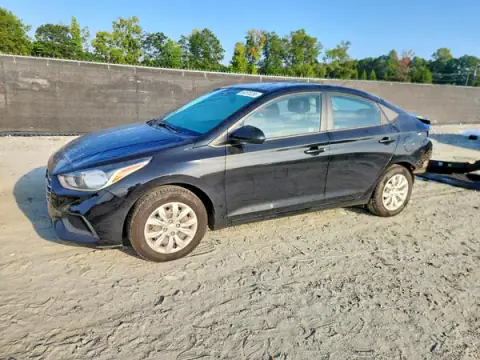 3KPC24A63ME150666 — 2021 Hyundai Accent, Parte trasera (Rear End), fotos antes de reparar