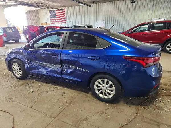 3KPC24A66ME152928 — 2021 Hyundai Accent, фото 2 с аукциона Copart, Боковая часть